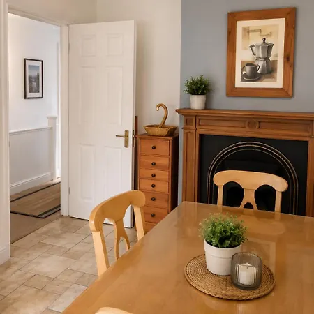 Сasa de vacaciones - 3 Bedroom Family In Prime Location *